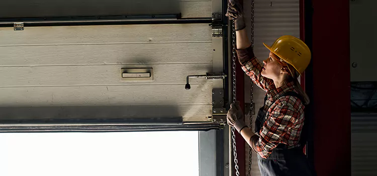 Addressing Common Garage Door Stoppage Issues in Merritt Island, FL