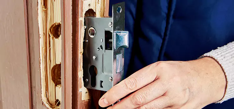 Garage Door Lock Replacement Merritt Island